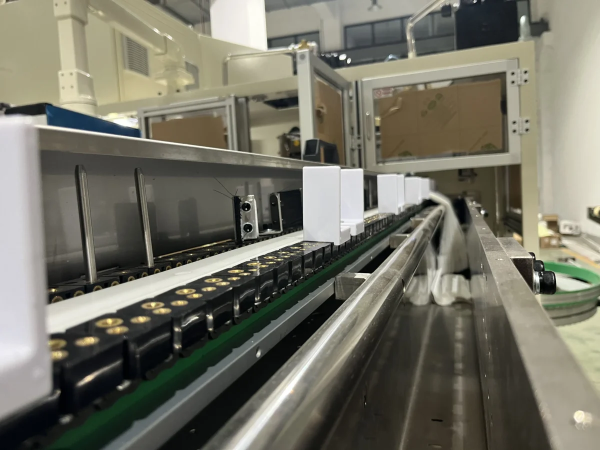 Adult Diaper Packing Machine | Full Servo Automatic Packaging | Welldone